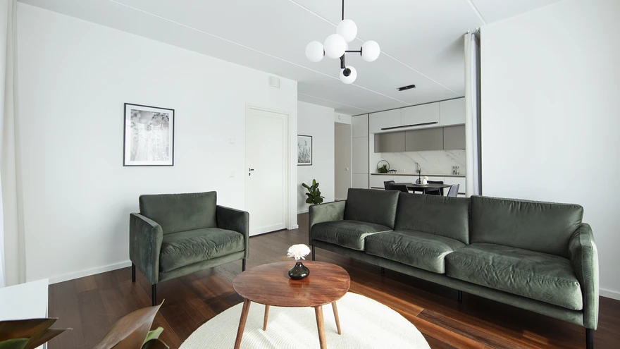 Lahekalda arendaja Merko on uutele koduomanikele loonud seitse erinevat viimistluspaketti, selles korteris kasutati paketti “Marmor”.