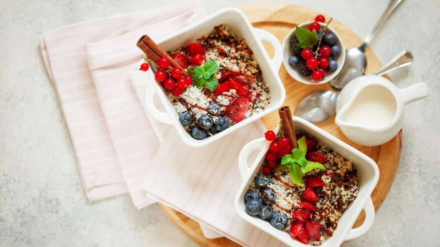 Kinoa puder marjadega.