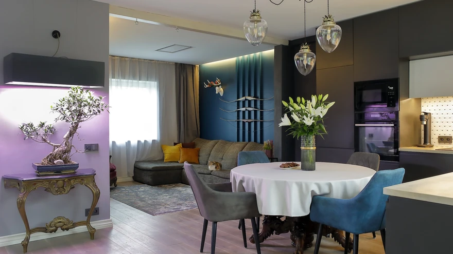 KODUKIRJA KODU PEAPREEMIA  2500 eurot andis Kvatro Kinnisvarahaldus.