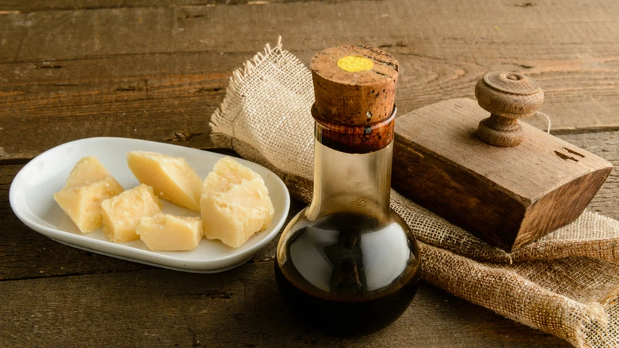 Suurepärane lisand salatikastmetele. 