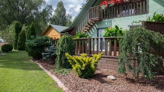 Kodukirja aiakonkursi aia peapreemia.