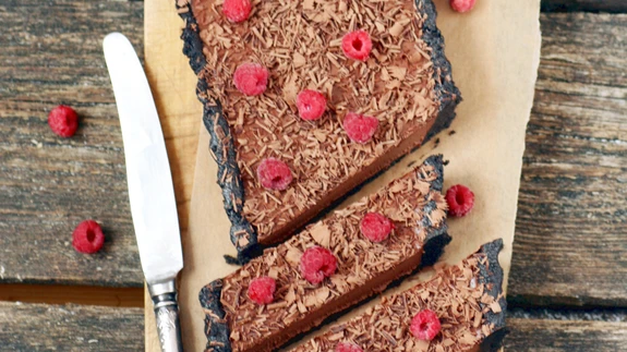 Küpsetamata šokolaadikook.