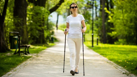 Soovitatav oleks kolm-neli korda nädalas 30–40 minutit järjest rahulikult liikuda, treenida.