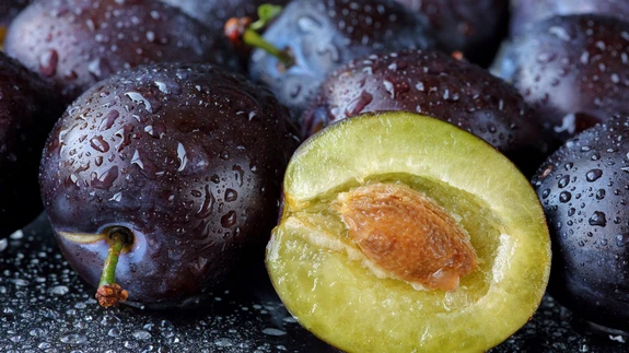 Proovi ahjus röstitud ploome.