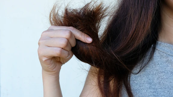 Nagu juukseid kosutavad ravimtaimeteedki, ei mõju tõmmised üleöö.