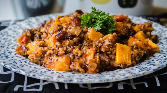 Maguskartuli-kinoa tšilli.