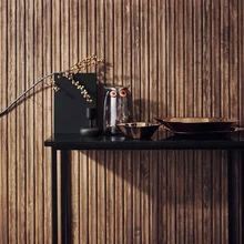 Alvar Aalto kollektsioon täieneb ka uue metallist kausi ja vaagnaga. Pilkupüüdva disainiga kaasaegsed nõud on saanud endale moodsa roosa kulla värvitooni. 